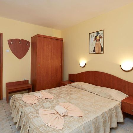 Family Hotel Andreev Nesebyr Zewnętrze zdjęcie
