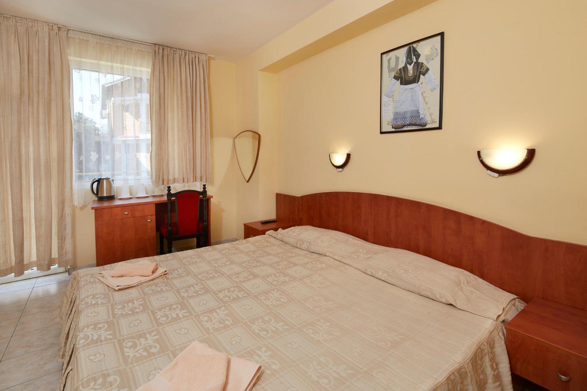 Family Hotel Andreev Nesebyr Zewnętrze zdjęcie
